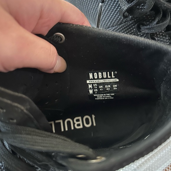 NOBULL Black high tops - Picture 4 of 4